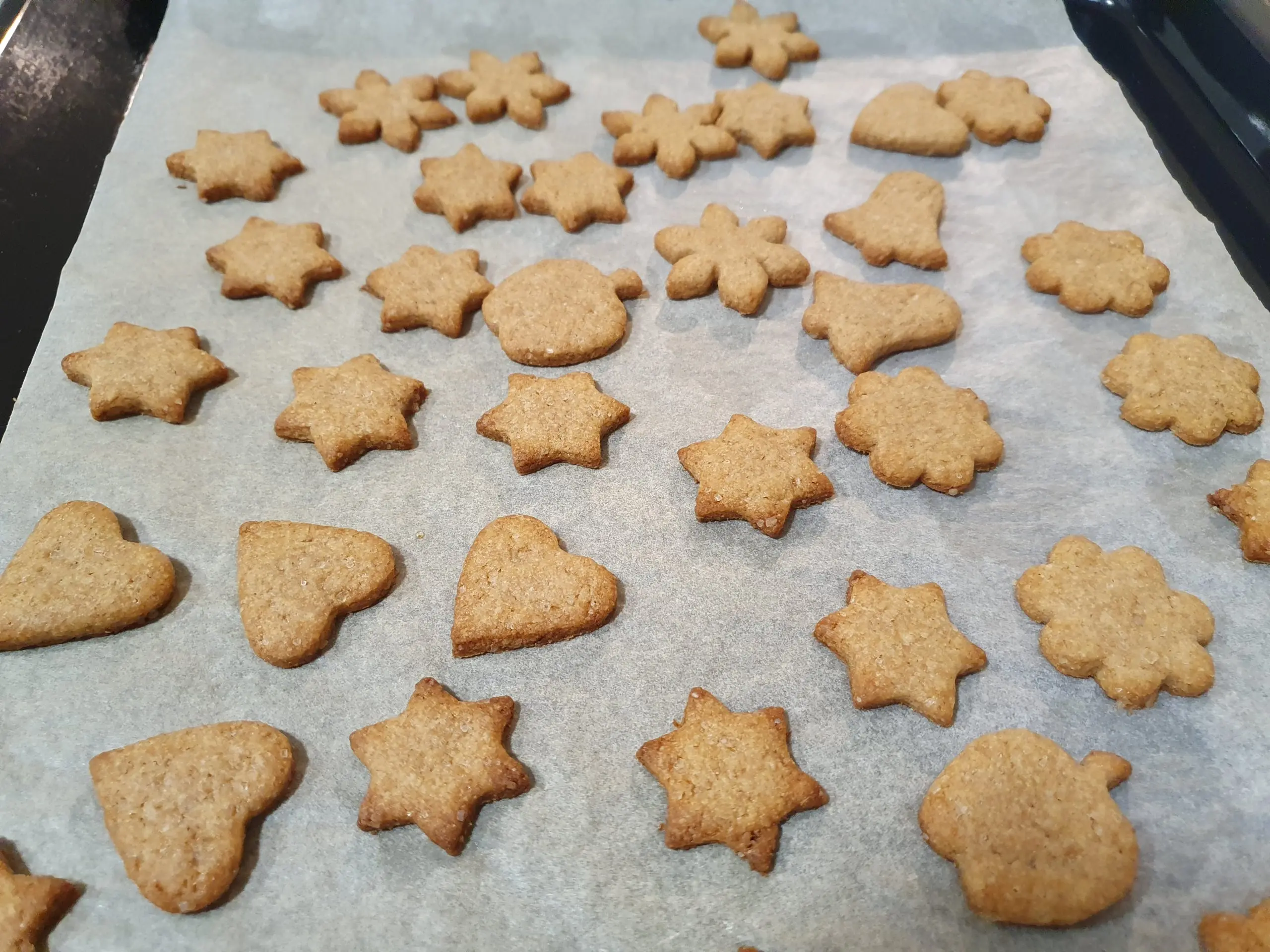 Kekse auf einem Backblech